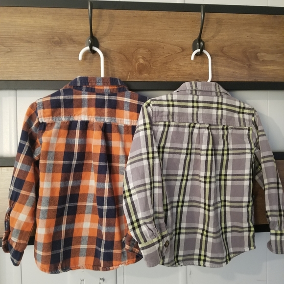 Bundle flannels 4t - Picture 2 of 2